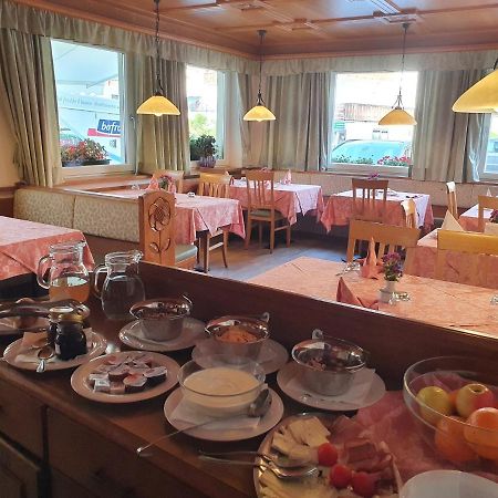Albergo Bar Ristorante Dolomia Badia  Bagian luar foto
