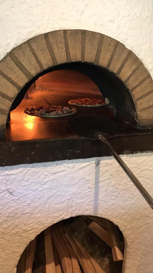 Albergo Bar Ristorante Dolomia Badia  Bagian luar foto